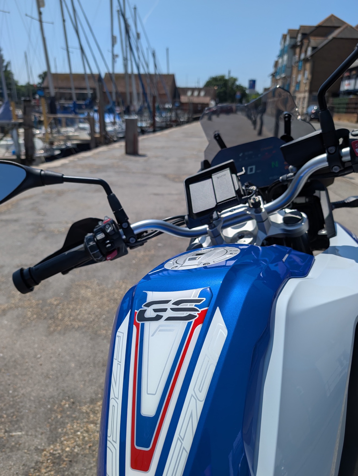 2023 BMW F 750 GS TE — photo 10